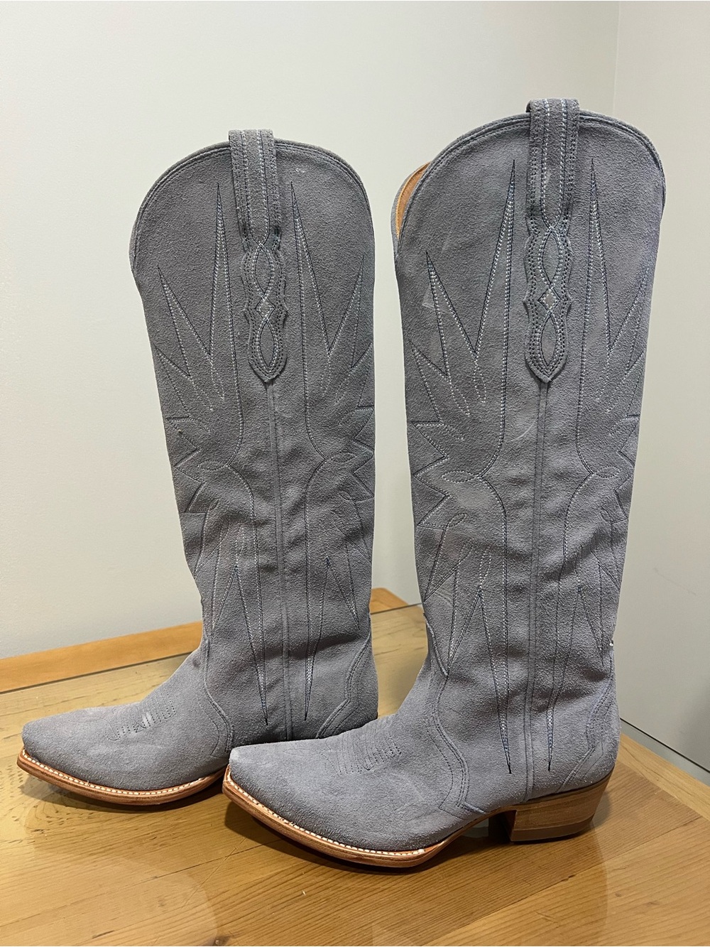 Tecovas The Loretta Chambray blue Suede Western Tall Boots size 7.5